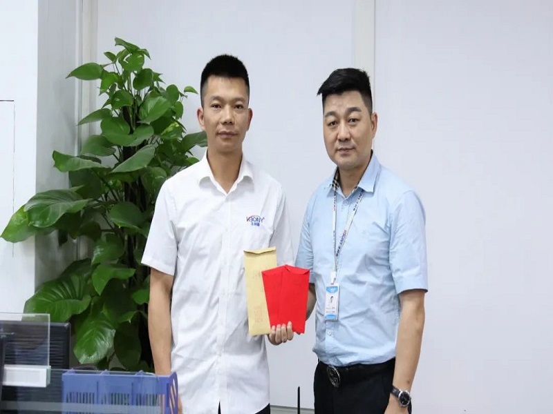 真情系員工，關(guān)懷暖人心丨華邦瀛集團領(lǐng)導(dǎo)向因車禍受傷的員工家屬致以關(guān)切慰問！